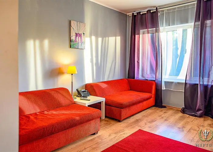 Neptun ψ * Jastrzębia Góra